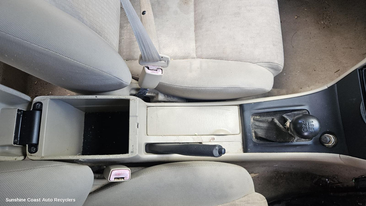 2001-2007 Toyota Corolla Console