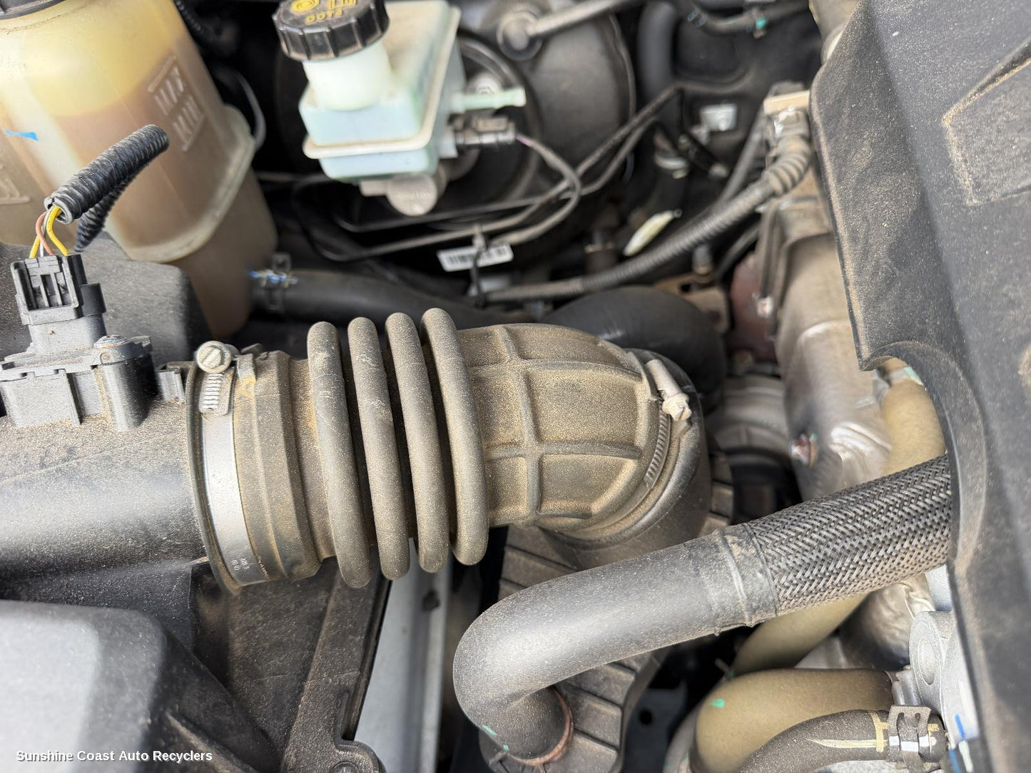 2017-2021 Ldv T60 Air Cleaner Duct Hos