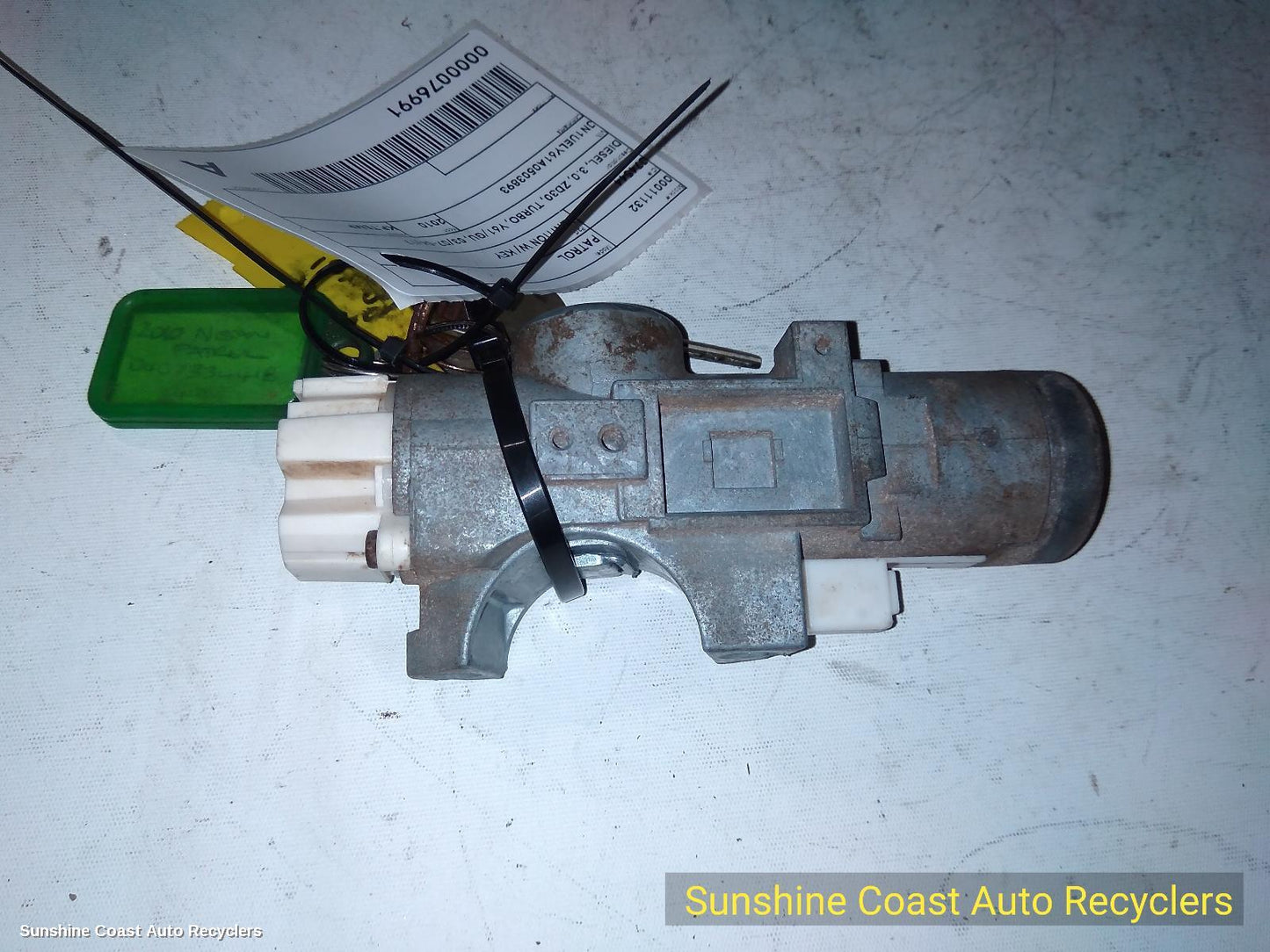 2010 Nissan Patrol Ignition W  Key