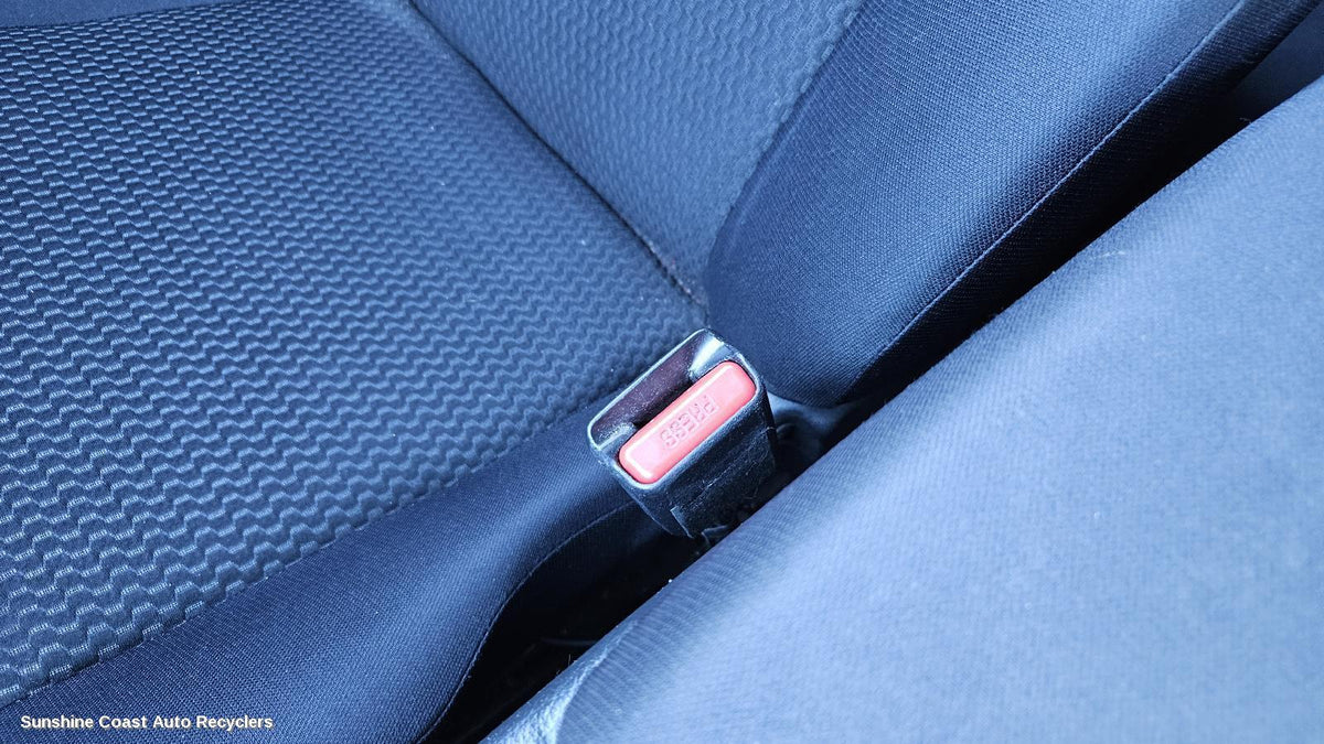2013-2021 Nissan Qashqai Seatbelt Stalk