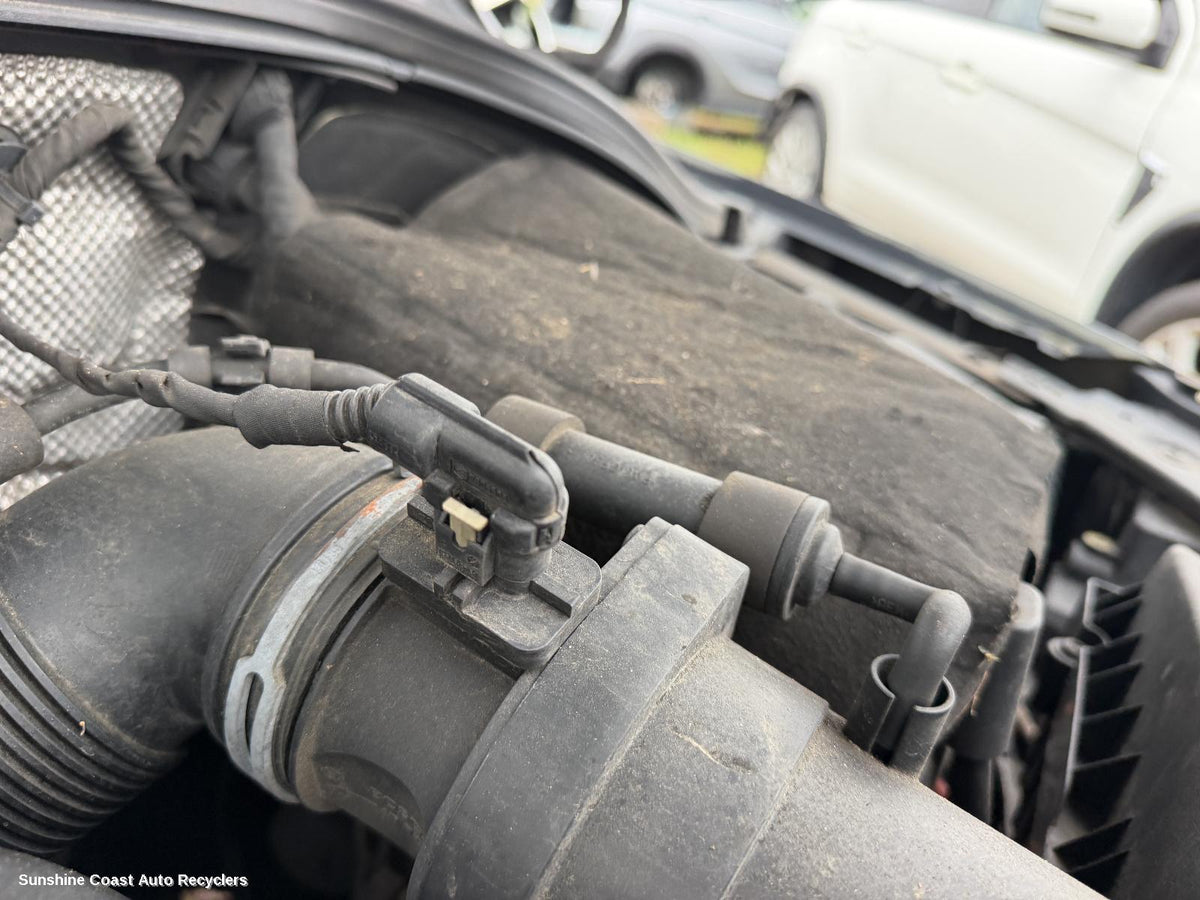 2008-2011 Volkswagen Tiguan Air Flow Meter