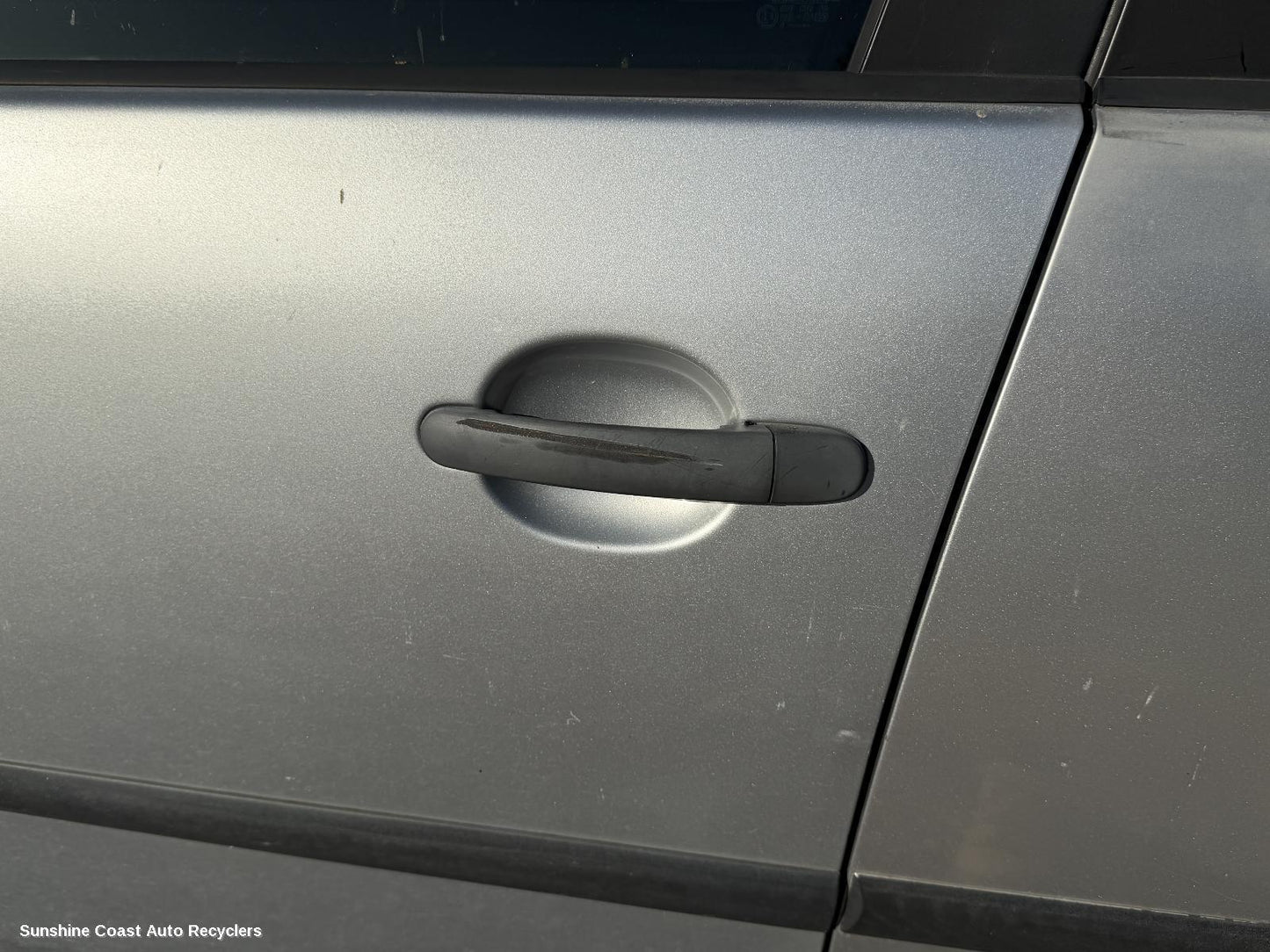 2004-2009 Volkswagen Golf Door Handle
