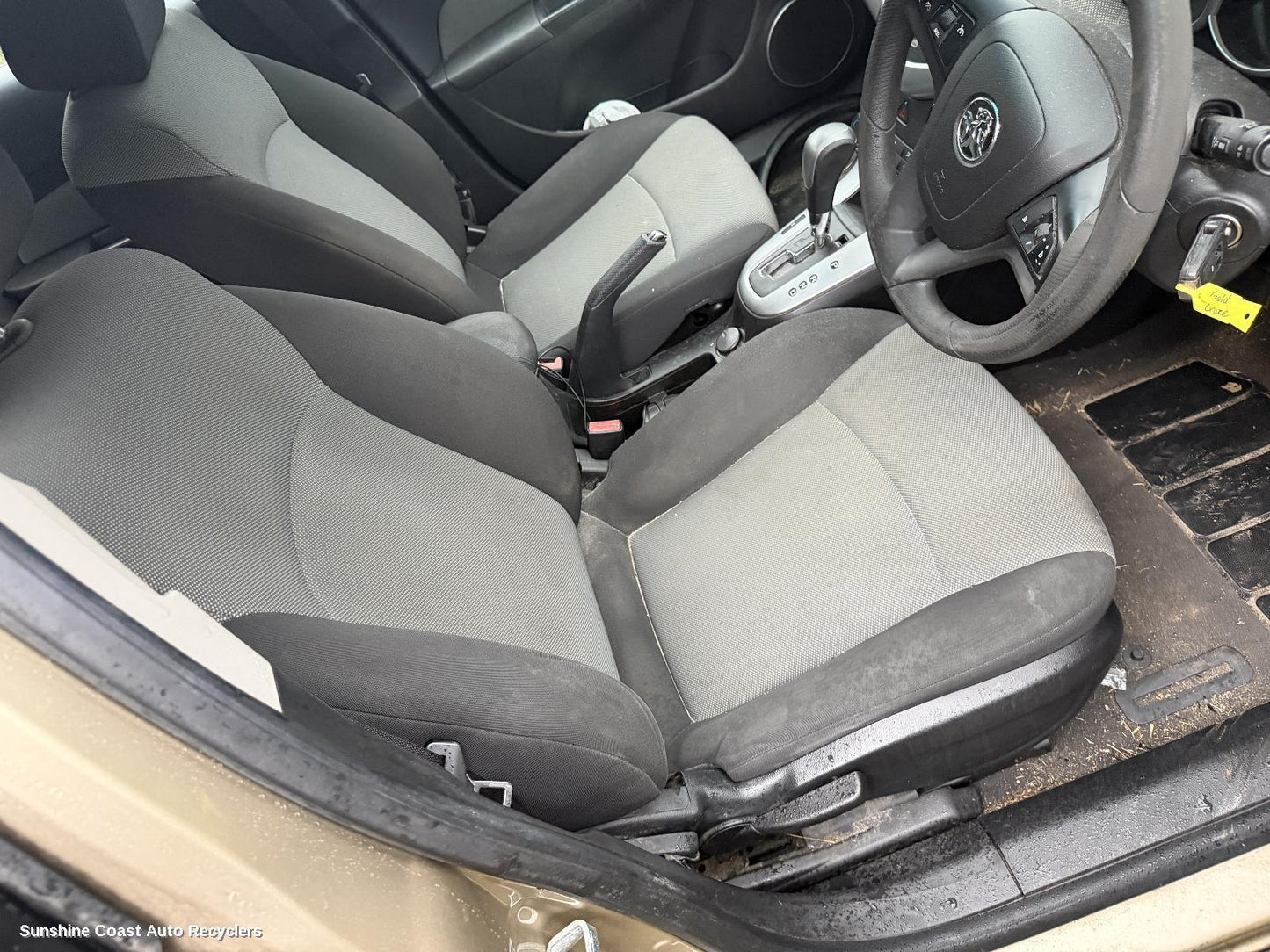2009-2011 Holden Cruze Front Seat