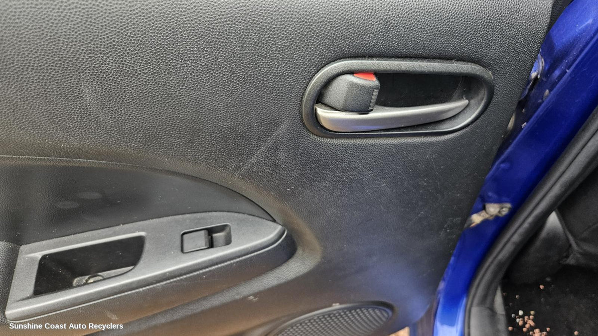 2007-2014 Mazda 2 Door Handle