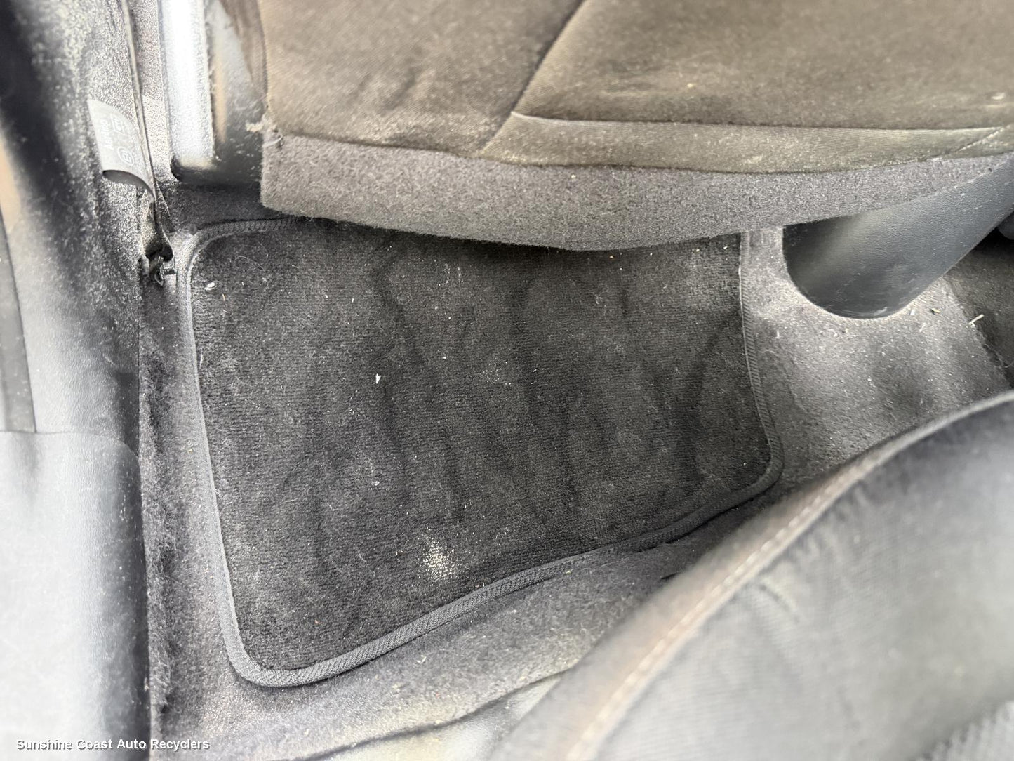 2010-2015 Hyundai I20 Floor Mats