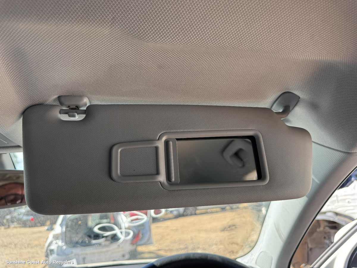 2010-2018 Audi A1 Sunvisor