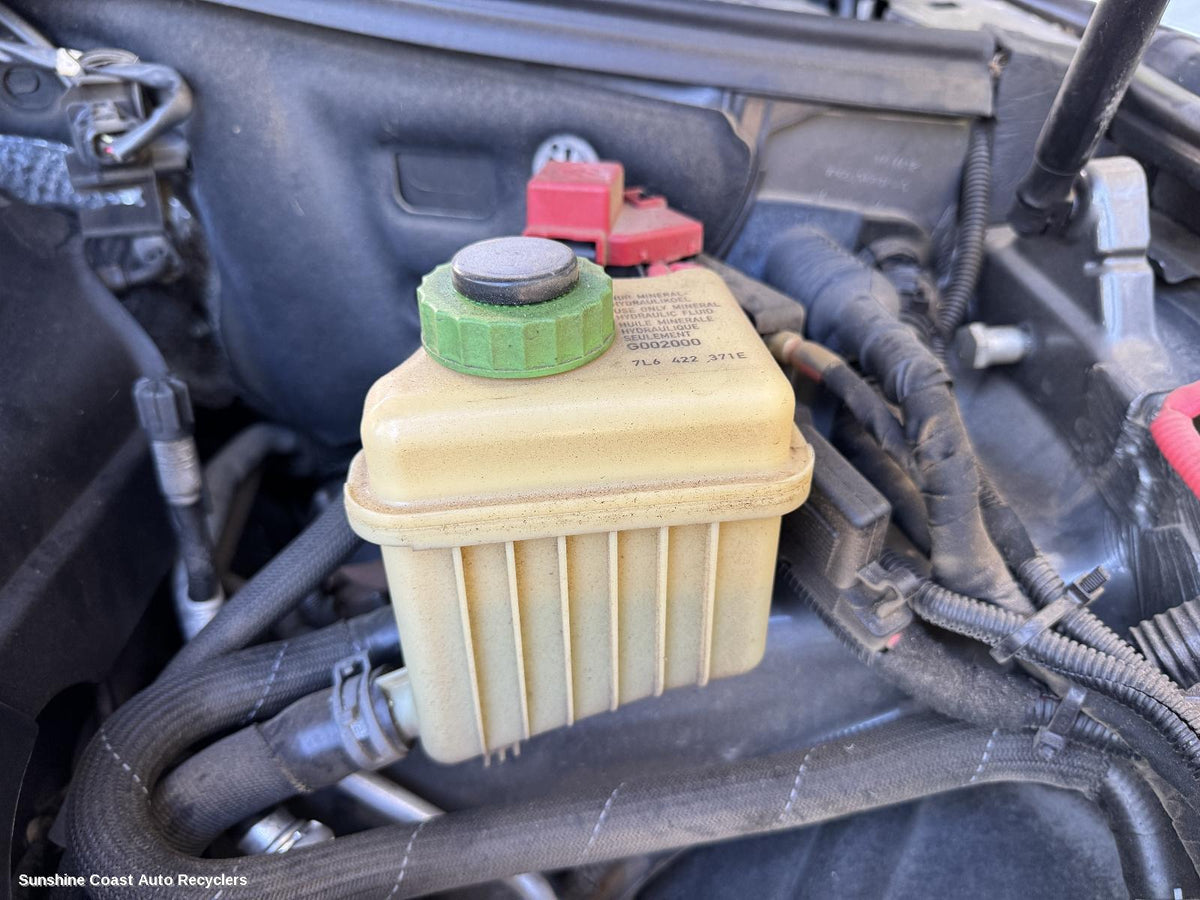 2010-2018 Volkswagen Touareg P S Reservoir