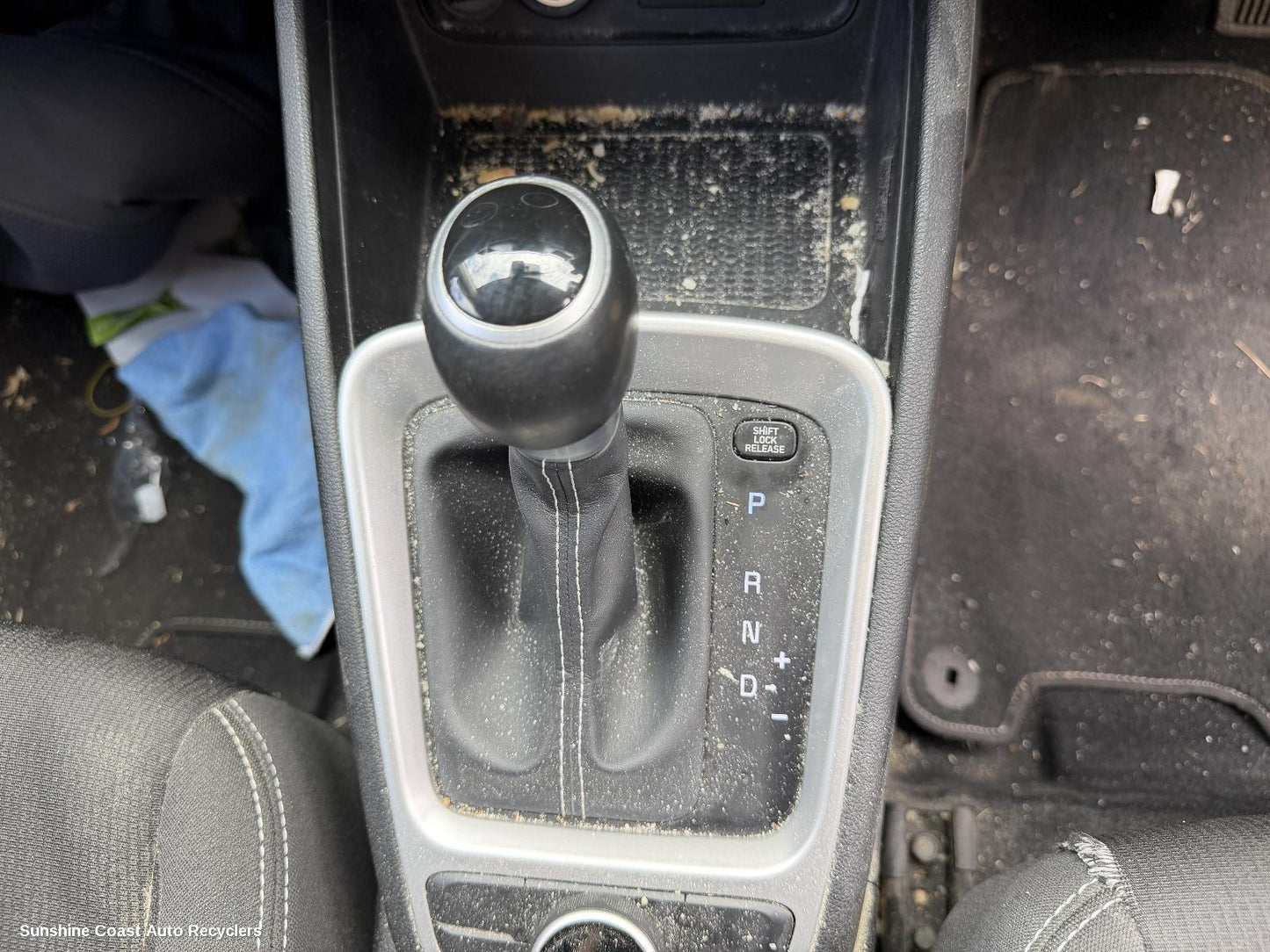 2019 Hyundai Venue Gear Stick Shifter