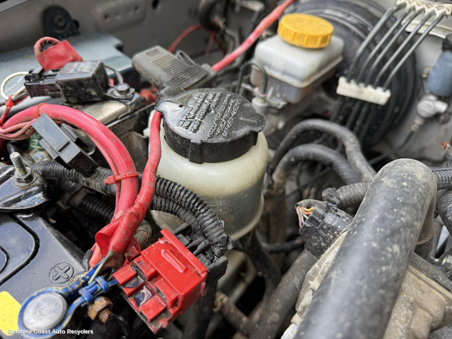 2001-2015 Nissan Navara P S Reservoir