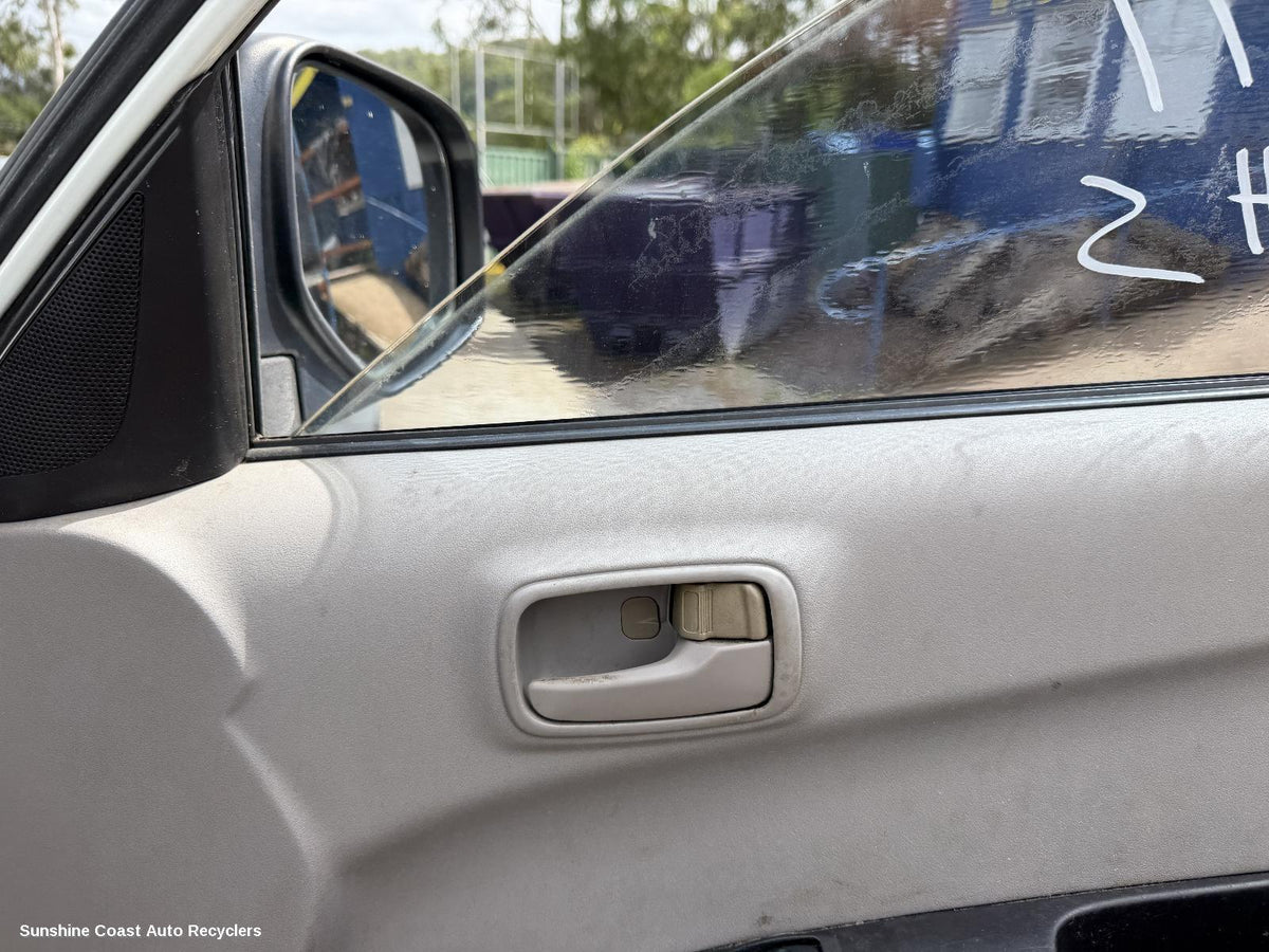 2006-2015 Mitsubishi Triton Door Handle