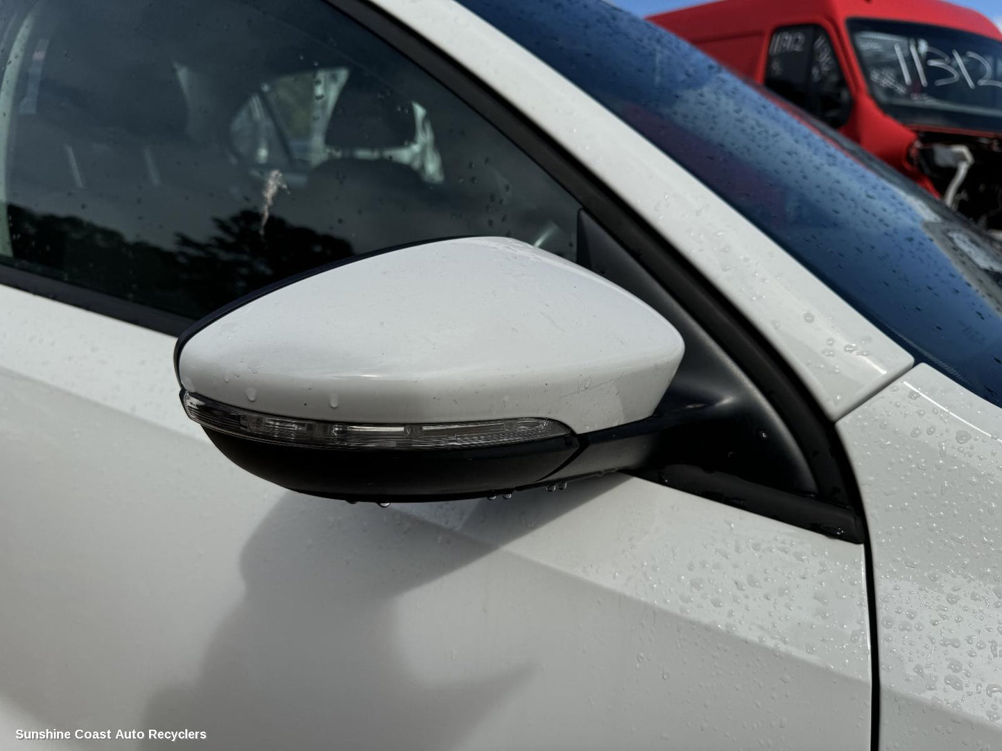 2011 Volkswagen Jetta Right Door Mirror