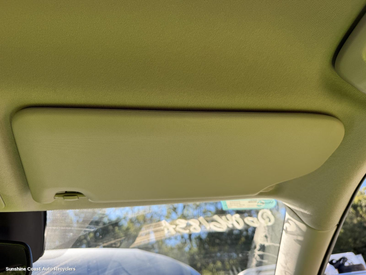 2017-2026 Mitsubishi Eclipse Cross Sunvisor