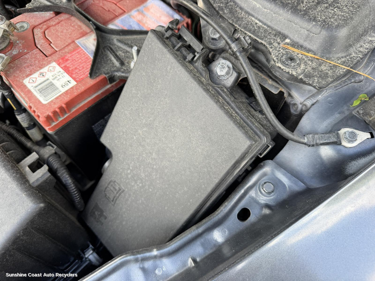 2006-2012 Mazda Cx7 Fuse Box