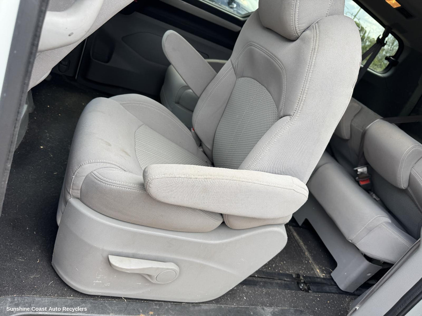 2015-2022 Ldv G10 2nd Seat  Rear Seat
