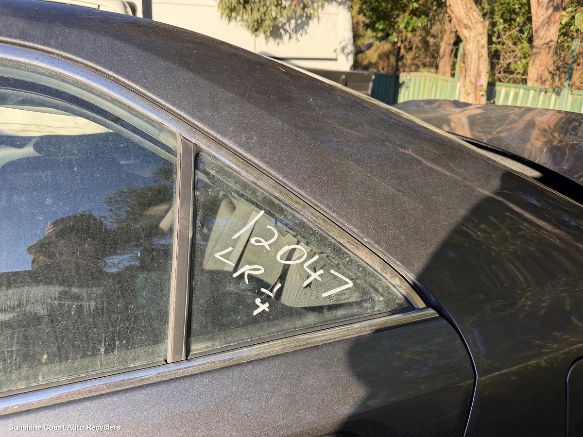 2011-2015 Toyota Camry Left Rear 1 4 Door Glass