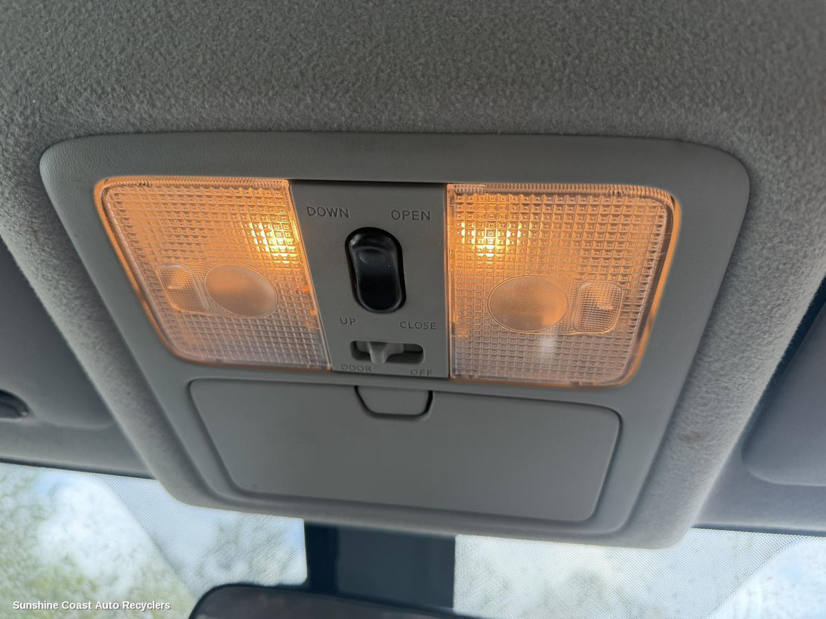 2007-2013 Nissan Xtrail Courtesy Light