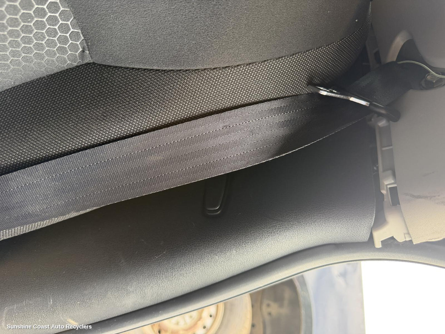 2014 Nissan Juke Seatbelt Stalk