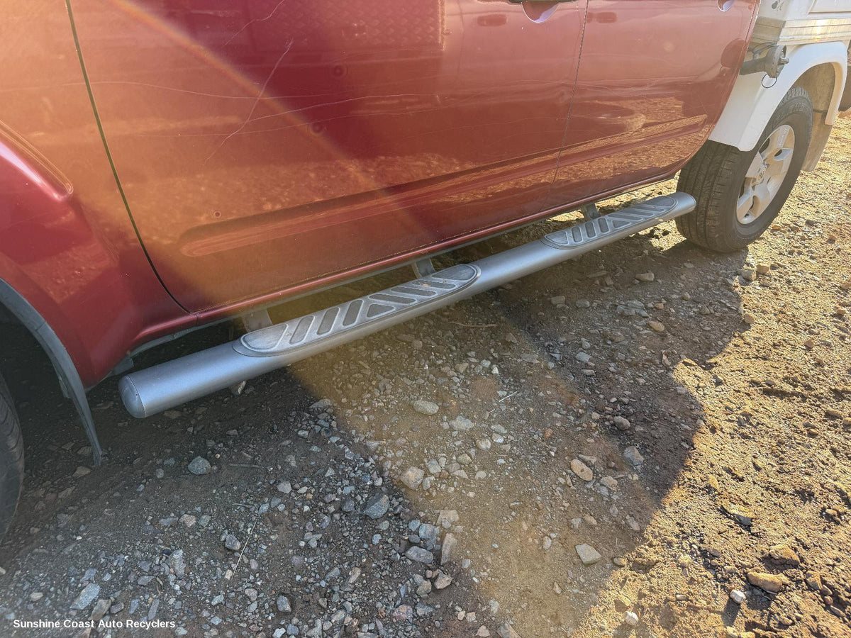 2005-2015 Nissan Navara Side Step Skirt