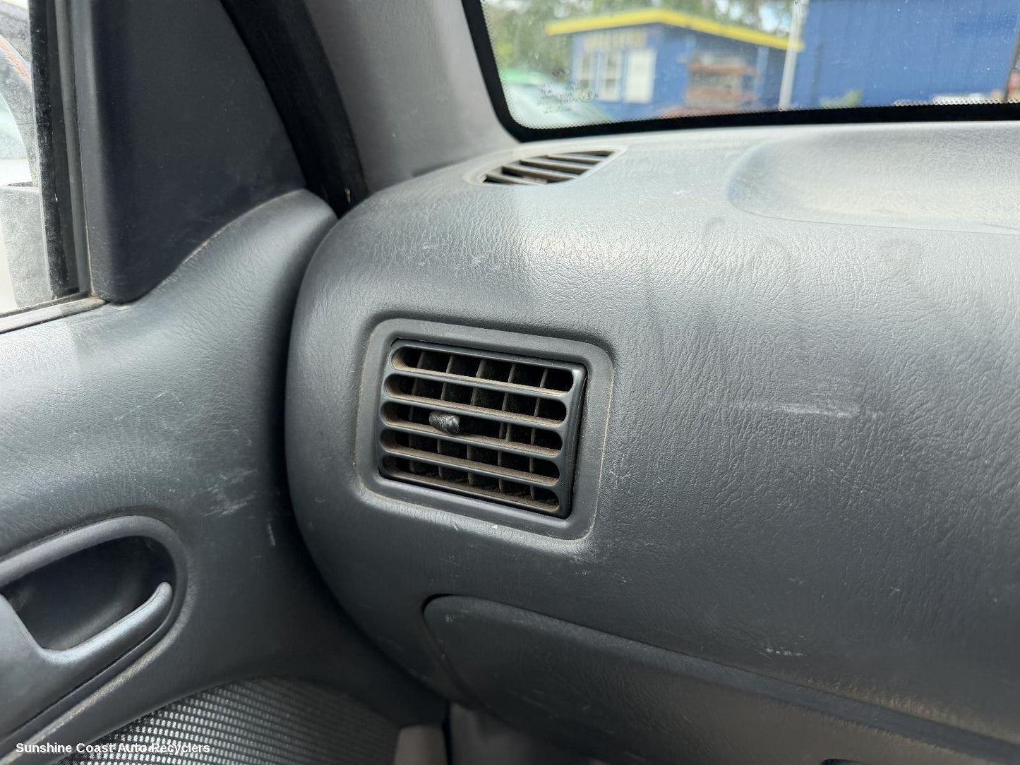 2002-2006 Ford Courier Misc