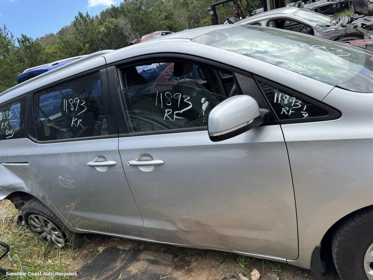 2015 Kia Carnival/grand Carnival Right Front Door Window