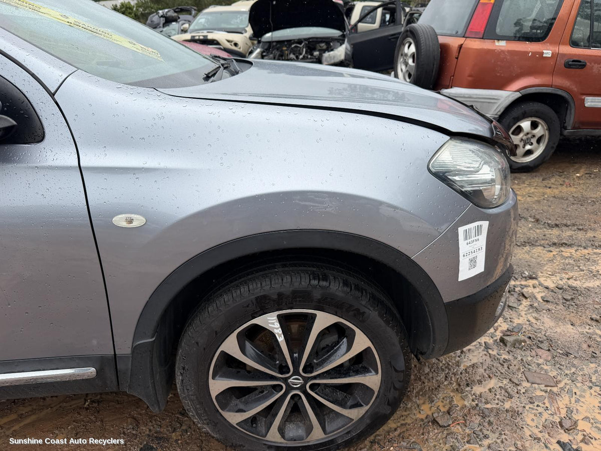 2010-2014 Nissan Dualis Right Guard