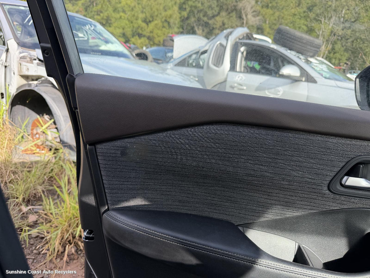 2022-2026 Nissan Xtrail Door Trim