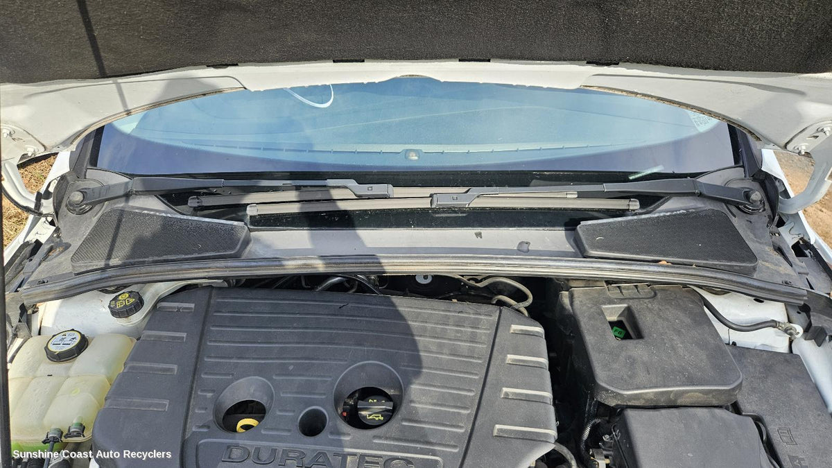 2011-2015 Ford Focus Bonnet Hinge Strut