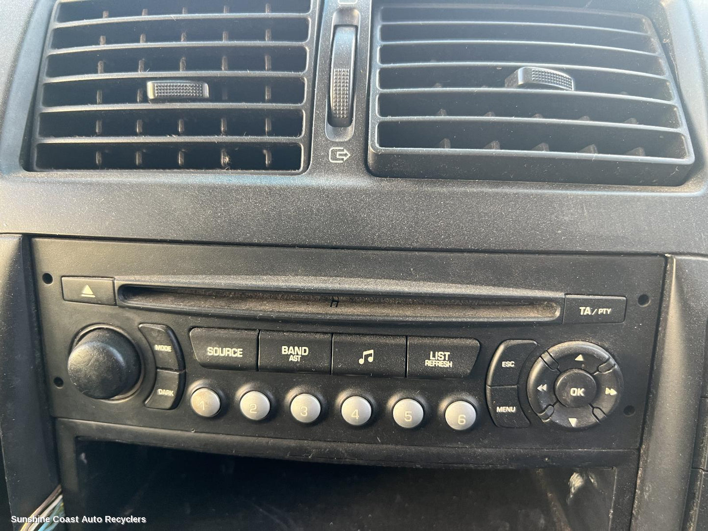 2008 Peugeot Expert Radio Cd Dvd Sat Tv