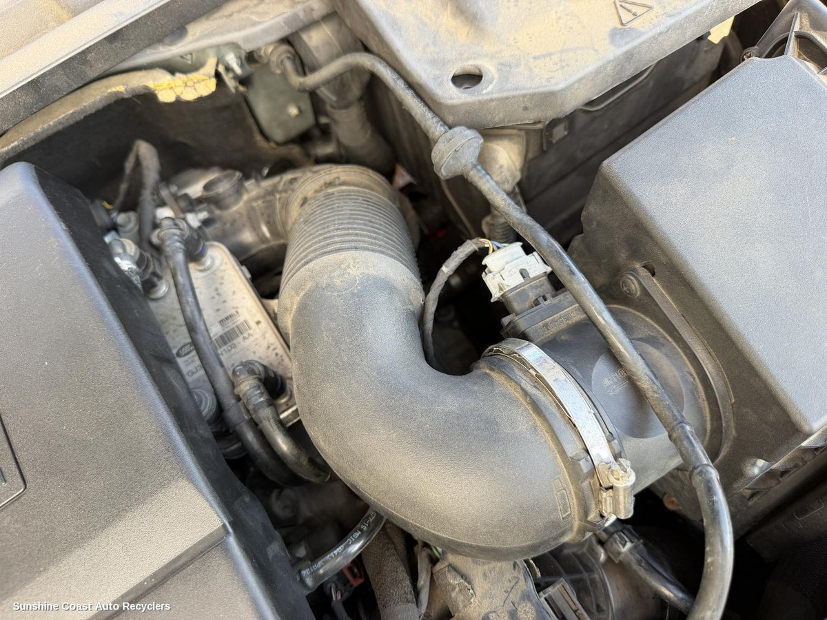 2011-2019 Land Rover Rangerover Evoque Air Cleaner Duct Hos
