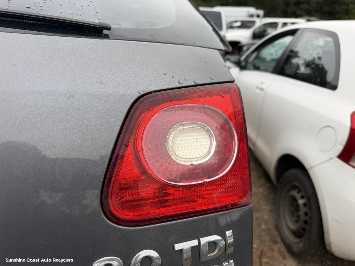 2008-2011 Volkswagen Tiguan Rear Garnish