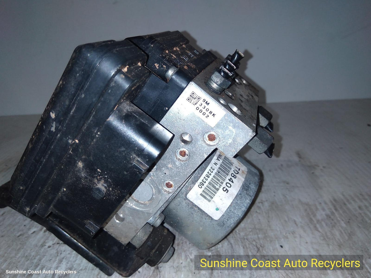 2010-2013 Nissan Xtrail Abs Pump Modulator