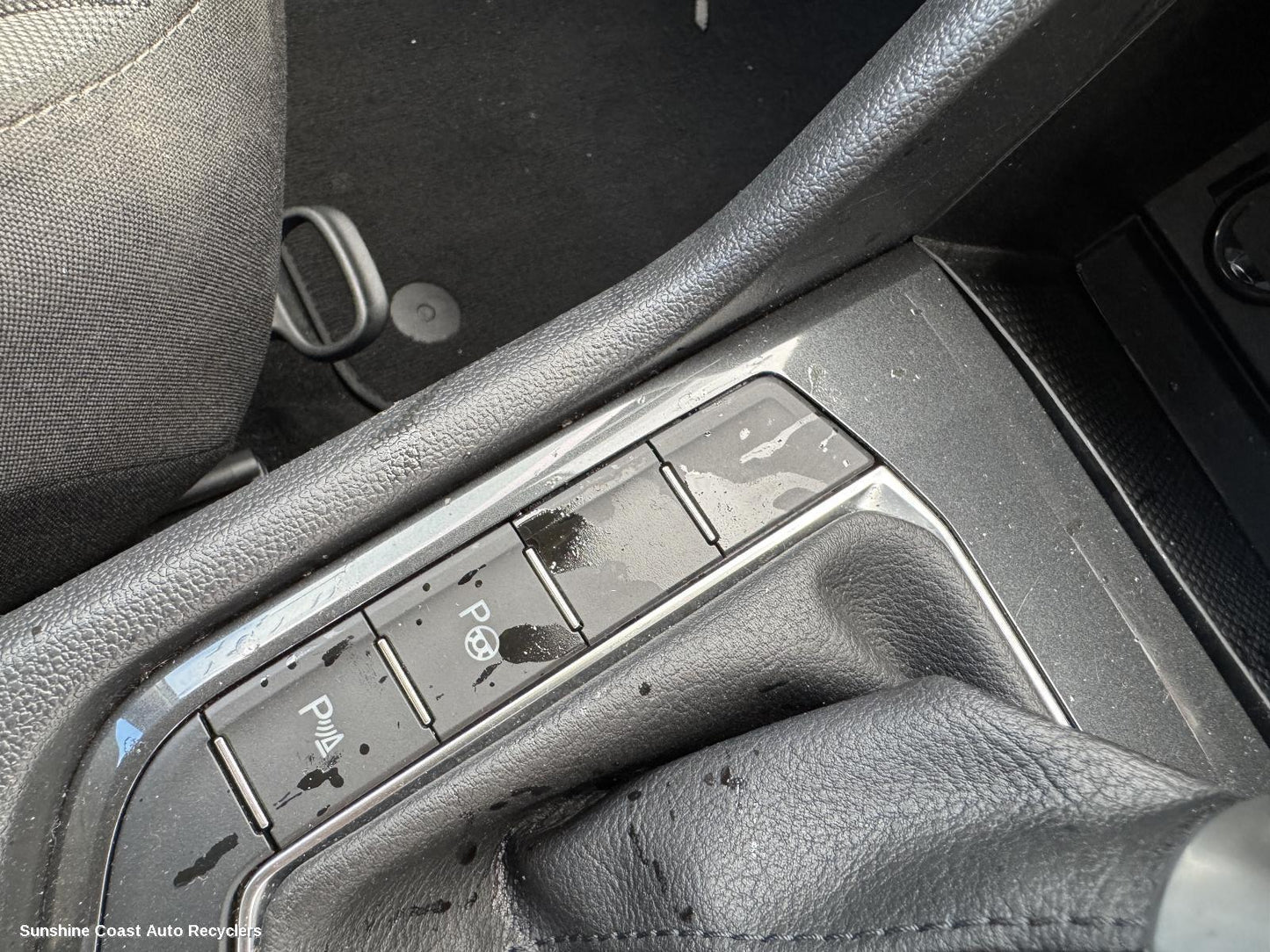 2022 Volkswagen Tiguan Misc Switch Relay