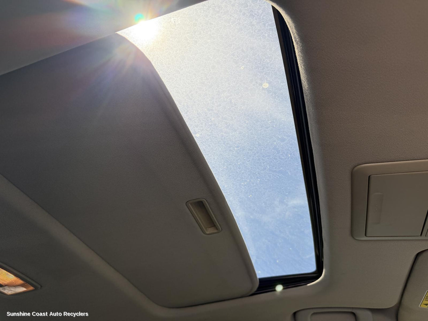 2017 Holden Captiva Roof Glass Sunroof T