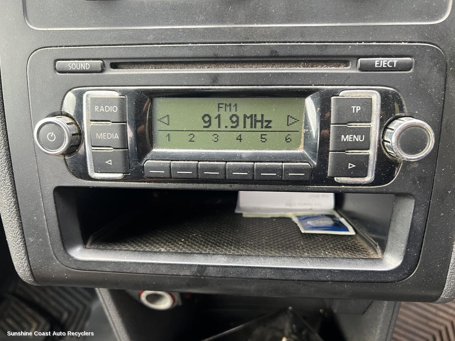 2011 Volkswagen Caddy Radio Cd Dvd Sat Tv