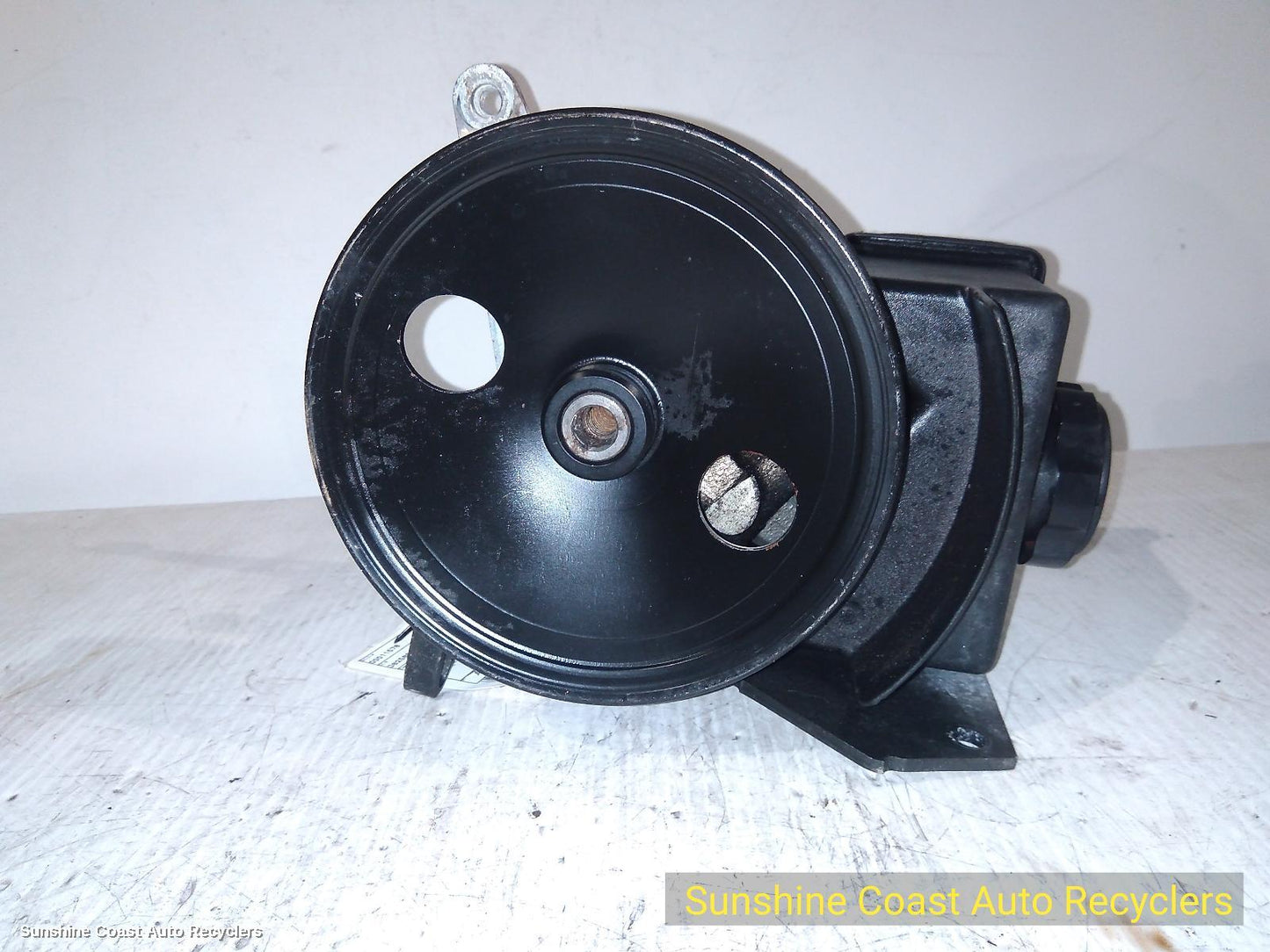 1997 Volvo S70/v70/c70 Steering Pump