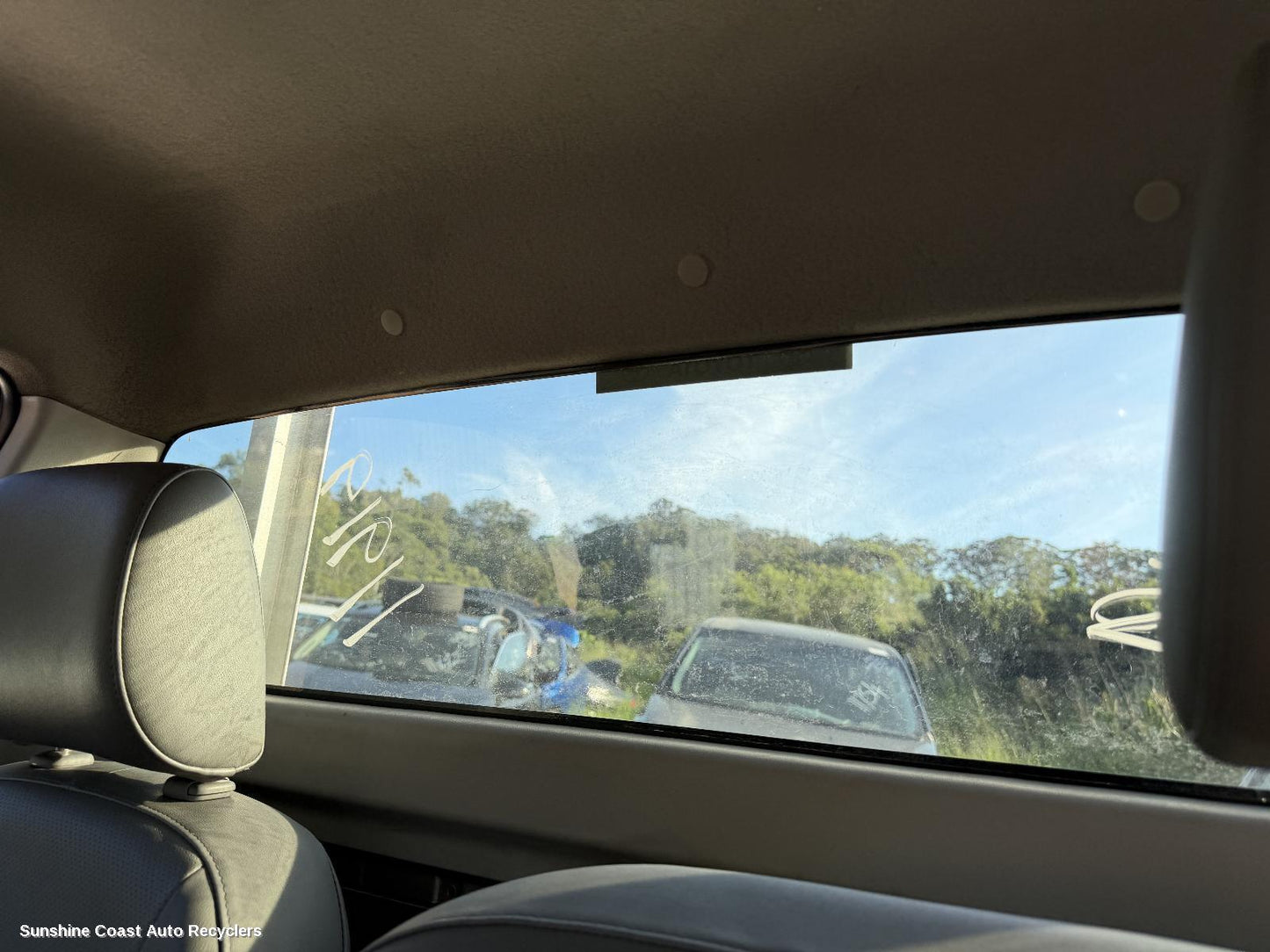 2005-2015 Toyota Hilux Rear Tailgate Glass