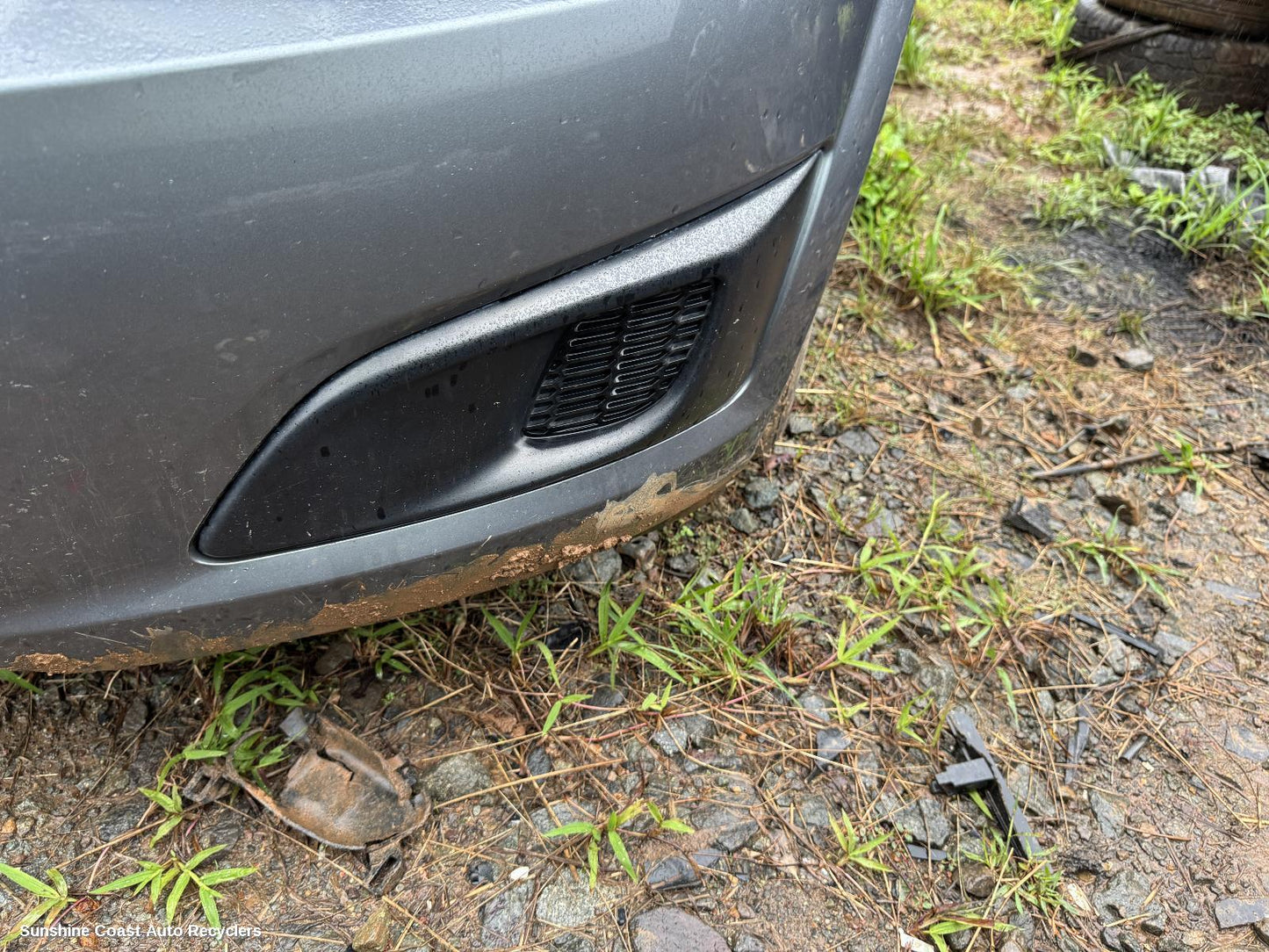 2013 Holden Barina Grille