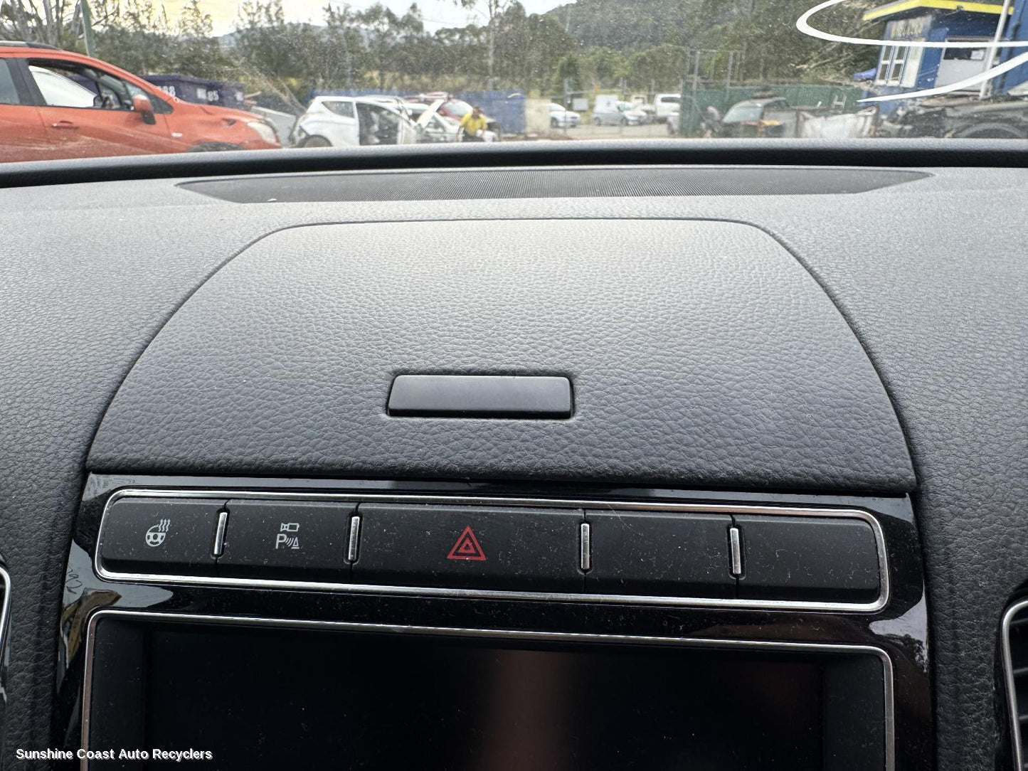 2016 Volkswagen Touareg Misc Switch Relay