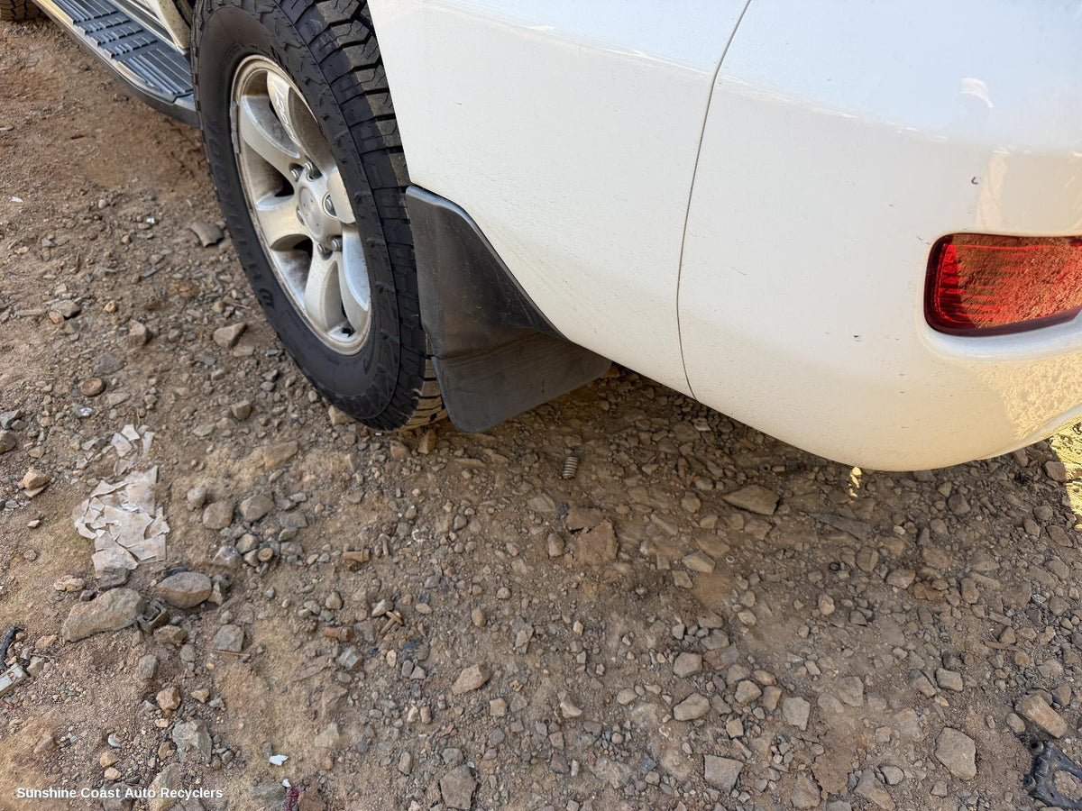 2003-2009 Toyota Prado Mud Flaps
