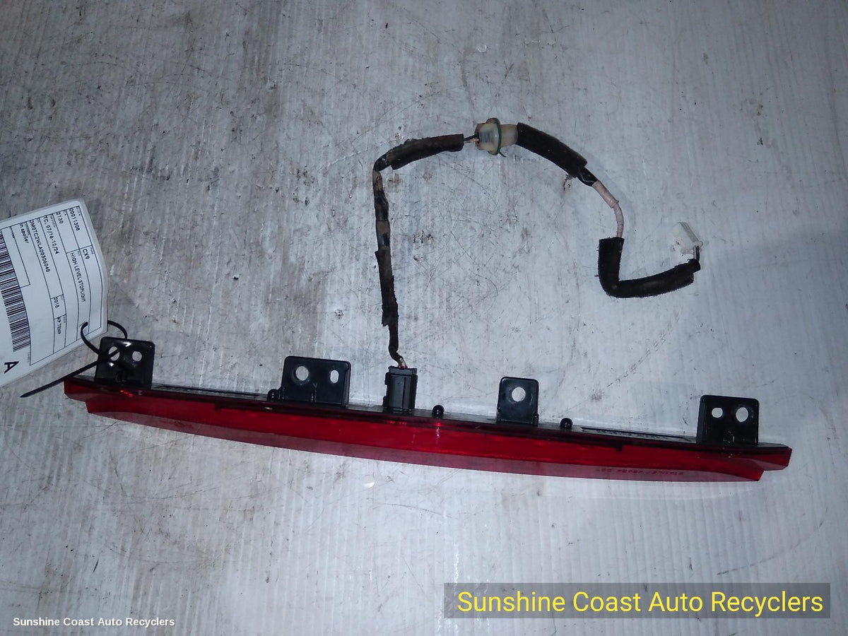 2016-2024 Mazda Cx9 High Level Stoplight