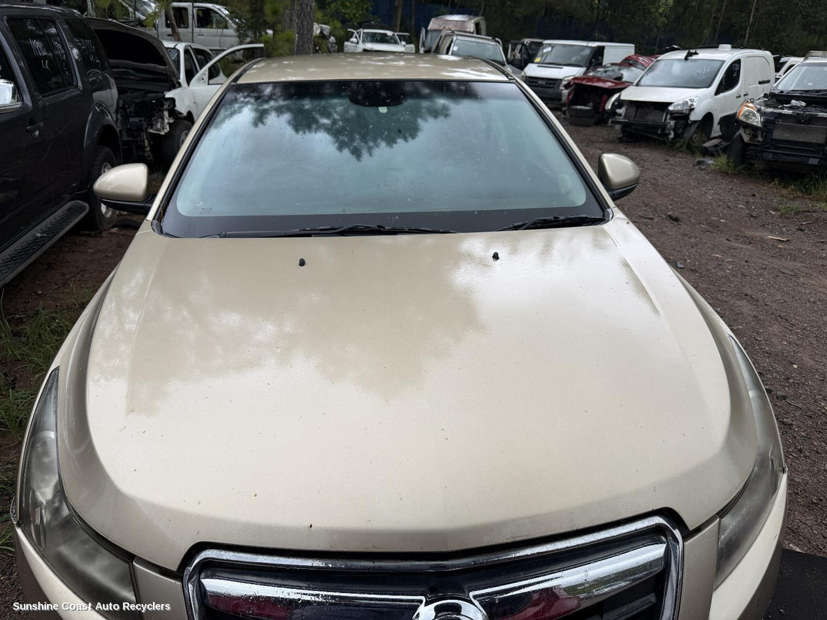 2009-2017 Holden Cruze Bonnet