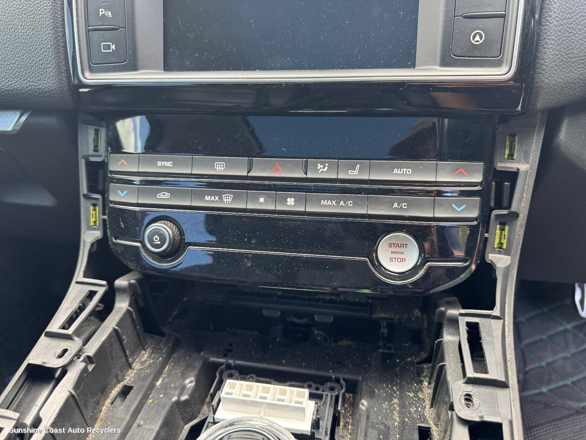 2016-2020 Jaguar F Pace Heater Ac Controls