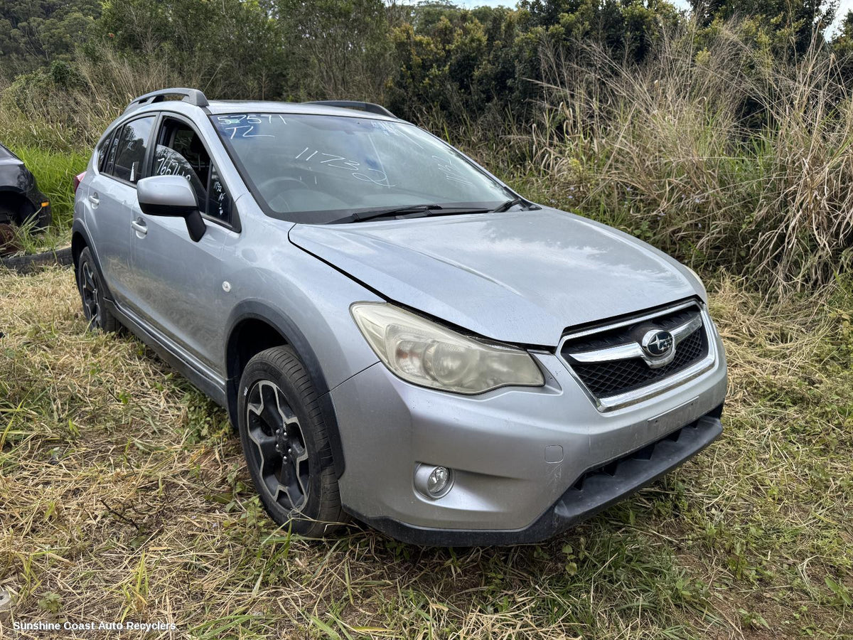 2011-2017 Subaru Xv Left Front Door