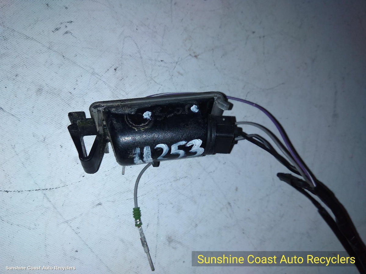 2013-2017 Holden Commodore Number Plate Lamp