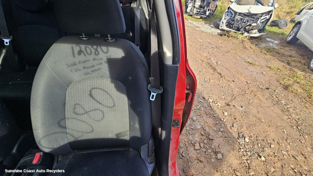 2010-2012 Nissan Micra Seatbelt Stalk