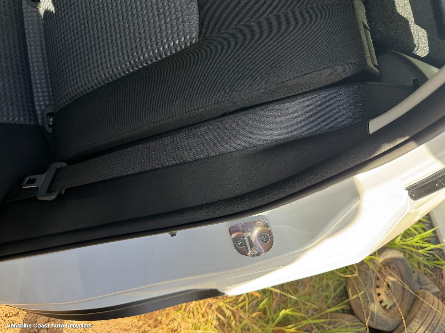2023 Suzuki S-cross Seatbelt Stalk