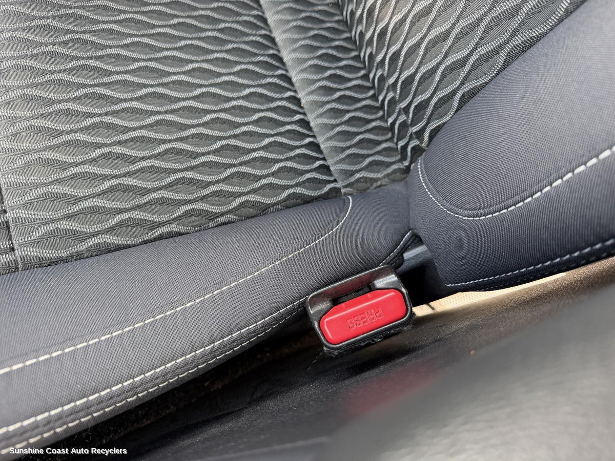 2017-2026 Ldv T60 Seatbelt Stalk