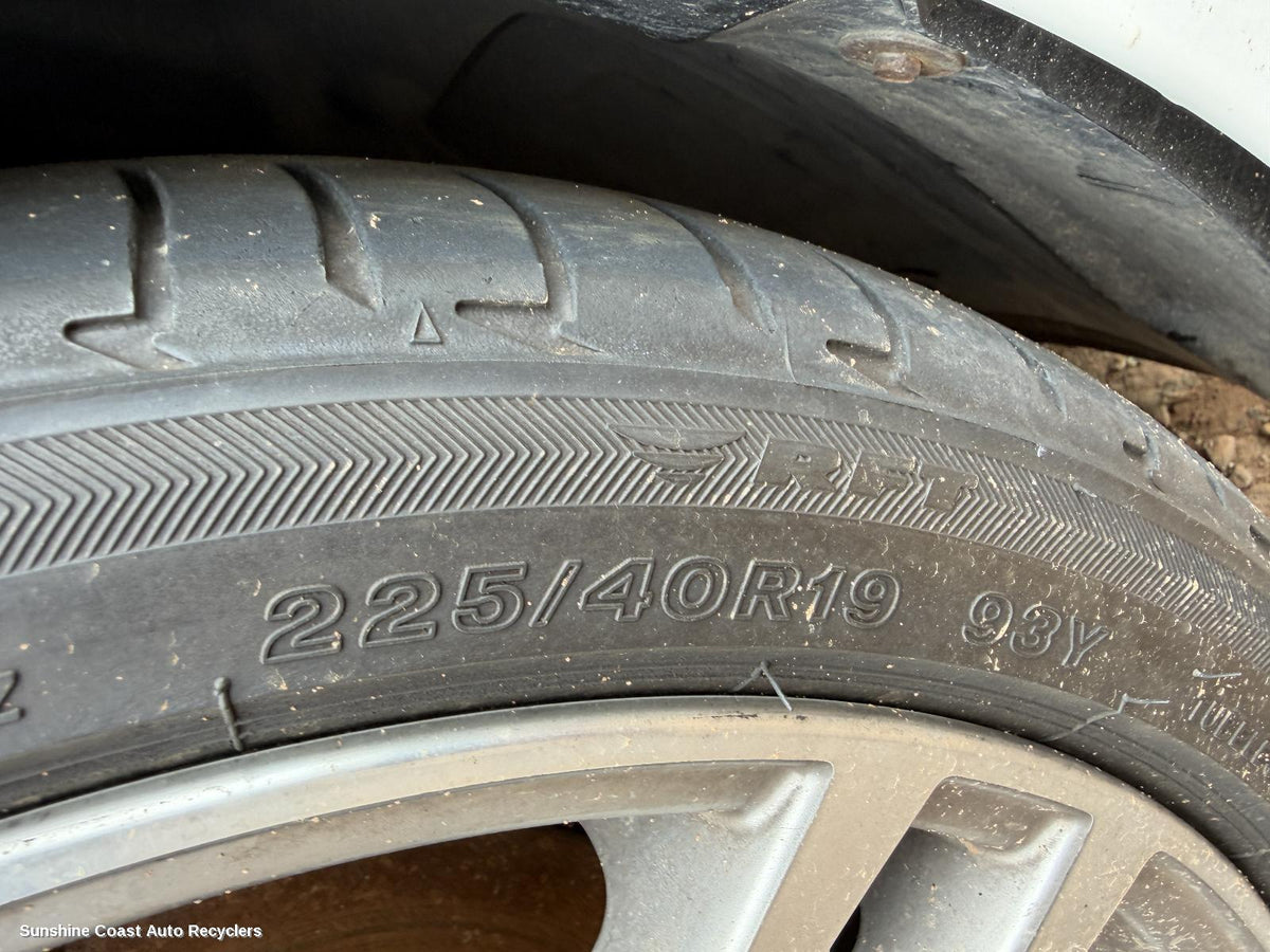 2012-2019 Bmw 3 Series Tyre
