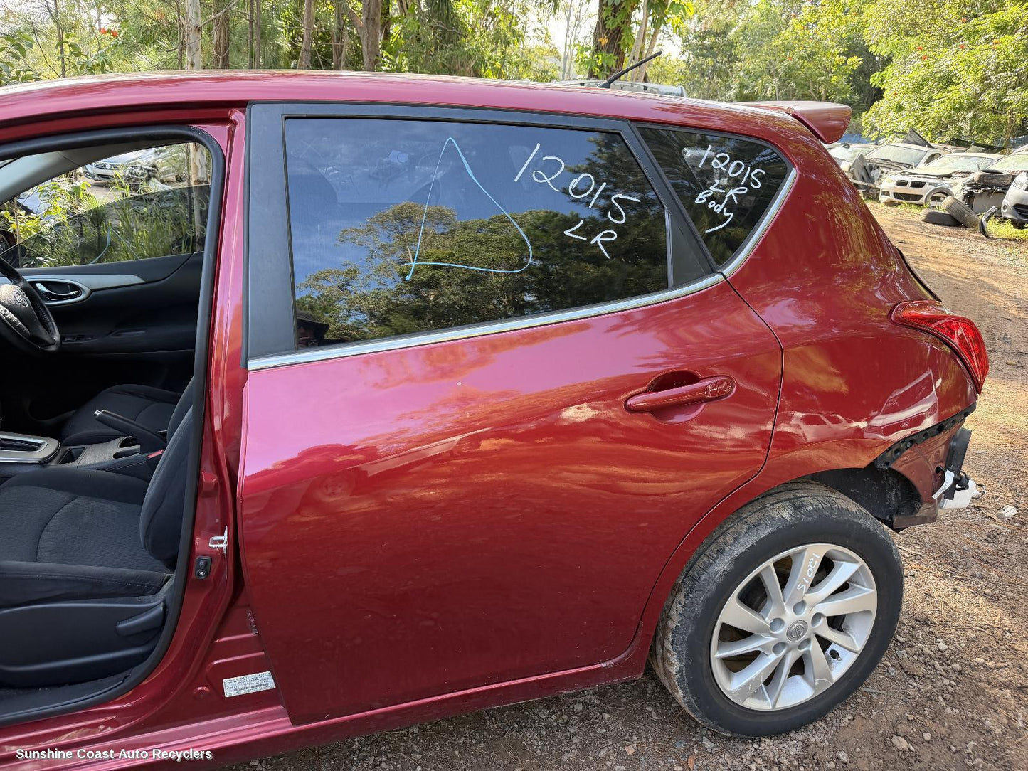 2013-2016 Nissan Pulsar Left Rear Door Window