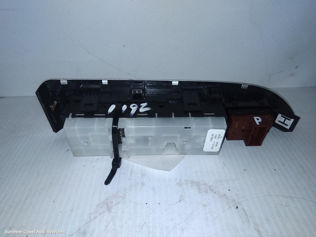 2008-2015 Nissan Murano Pwr Dr Wind Switch